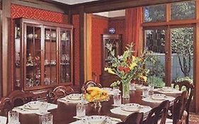 Elm Tree House