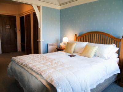 Elm Tree House Hotel Christchurch Exterior photo